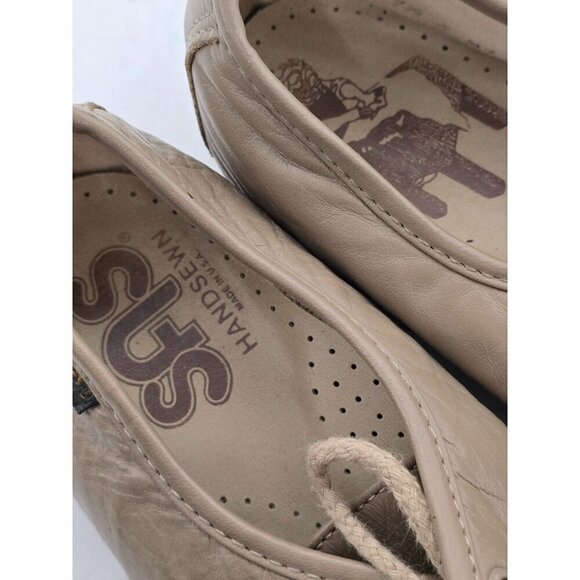Vintage 70s SAS Tan Neutral Lace Up Preppy Shoe - Picture 7 of 10
